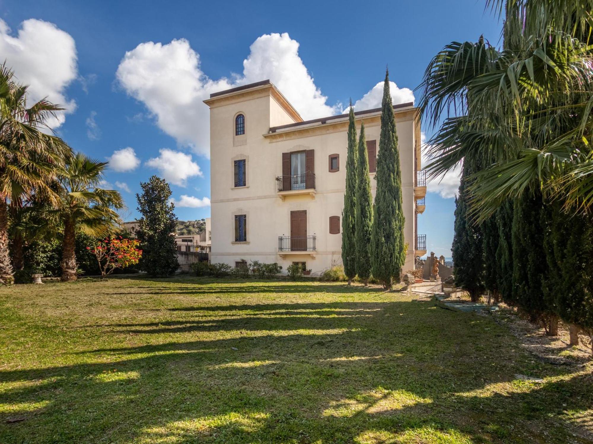 Villa Nicolaci - Liberty Suites Noto Exterior photo